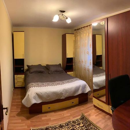Zorilor Apartman Szucsáva Kültér fotó