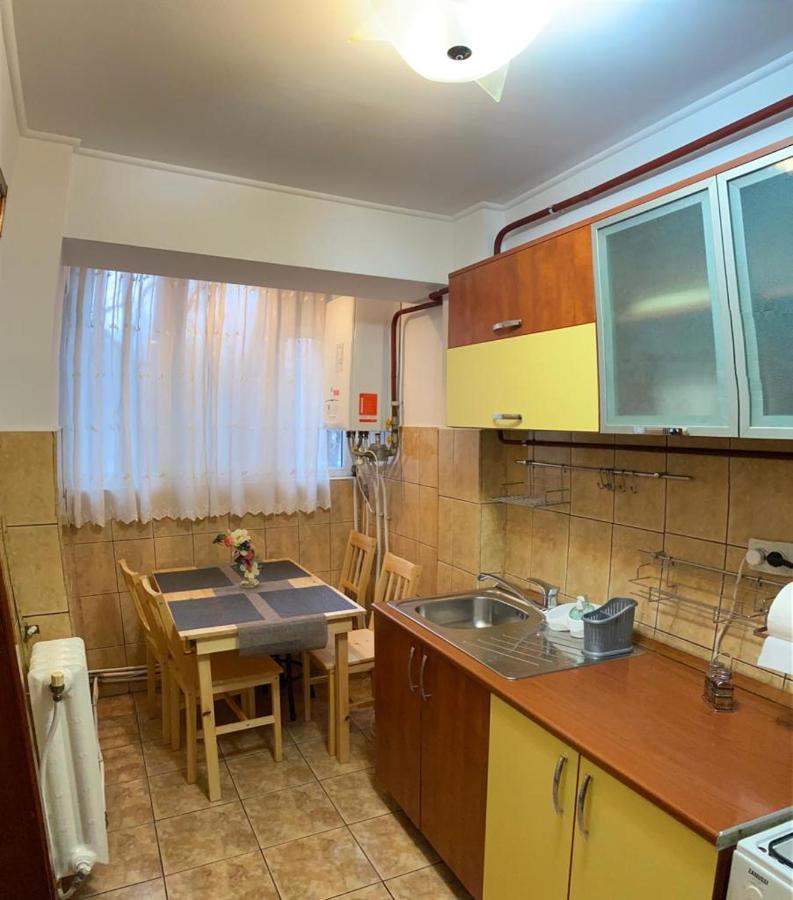 Zorilor Apartman Szucsáva Kültér fotó